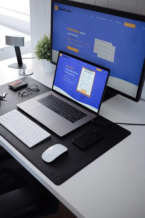 Website mockup detail